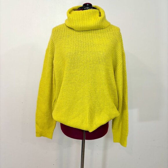 A.C.W. Yellow Oversized Turtleneck Sweater Long Sleeve Cable Knitted Pullover M - Picture 1 of 11